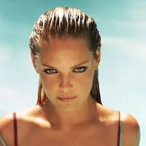 Meet your Posher, Suzanne